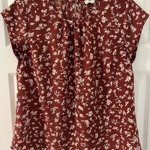 Monday Fun Kaden Pleated Short Sleeve Blouse - Burgundy